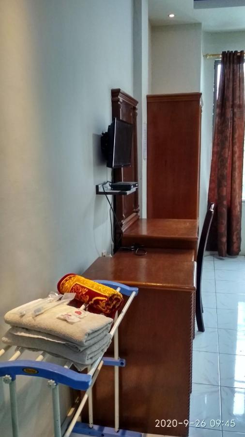 Hotel Anggrek Aceh Банда-Ачех Экстерьер фото